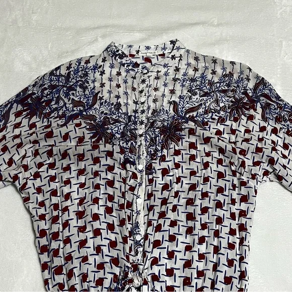 Poupette St Barth Size 0 3/4 sleeve romperwhite blue floral print